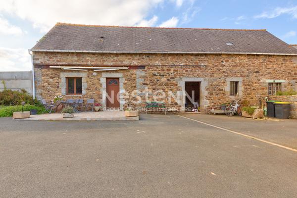 À vendre-Charmante maison en pierre à Plerneuf