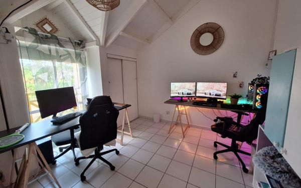 Appartement à vendre    2 pièces • 61,95 m2 Le Gosier