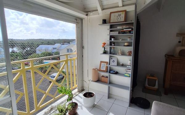 Appartement à vendre    2 pièces • 61,95 m2 Le Gosier