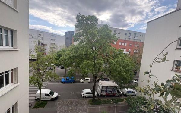 Appartement à vendre    2 pièces • 43 m2 Les Lilas