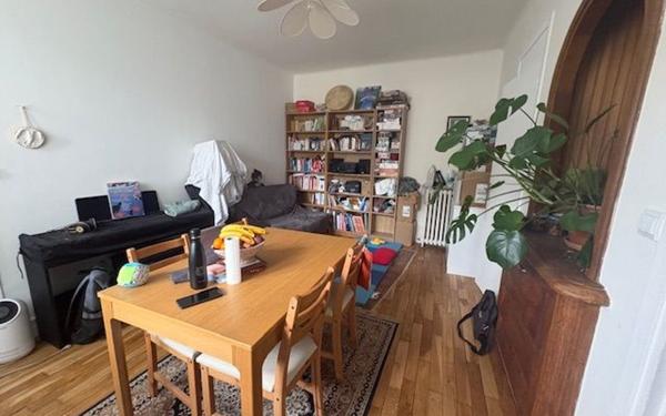 Appartement à vendre    2 pièces • 43 m2 Les Lilas