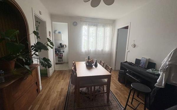 Appartement à vendre    2 pièces • 43 m2 Les Lilas