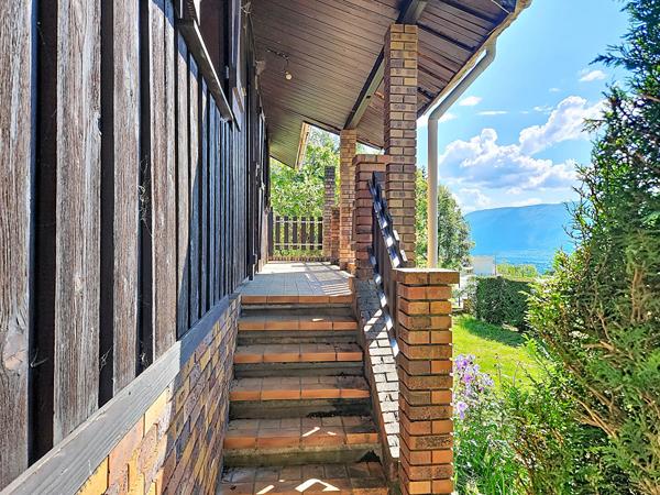Maison à Pugny-Chatenod 4 pièces 68 m² à rénover - terrain 2839 m² - vue lac, nature et montagne