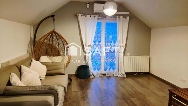 Maison T8 individuelle de 185m², avec 5 chambres, possibilité 6, vivable de plain-pied.