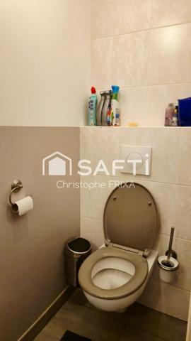 Maison T8 individuelle de 185m², avec 5 chambres, possibilité 6, vivable de plain-pied.