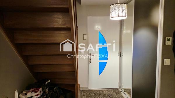 Maison T8 individuelle de 185m², avec 5 chambres, possibilité 6, vivable de plain-pied.