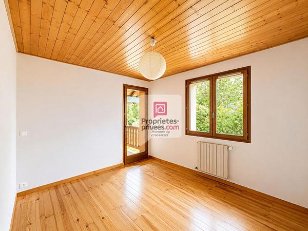 Maison Ugine 8 pièces 195 m2