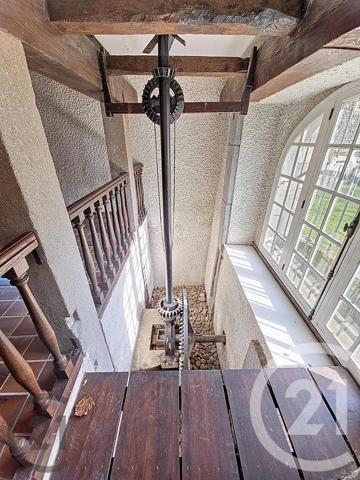 Maison à vendre  8 pièces - 408,60 m 2   MOZAC  - 63