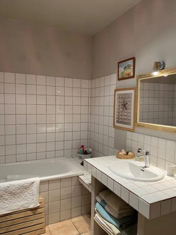 Dpt Haute Garonne (31), à vendre REVEL maison P8