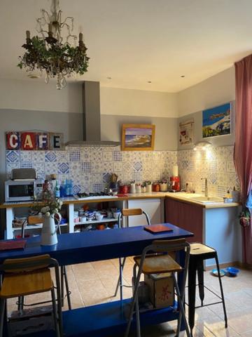 Dpt Haute Garonne (31), à vendre REVEL maison P8