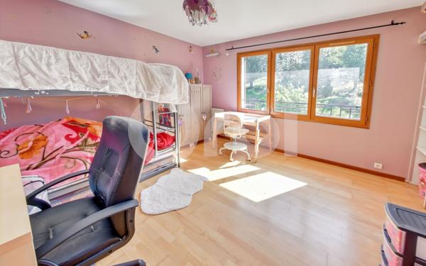 Maison à vendre    5 pièces •  Dammartin-en-Goële