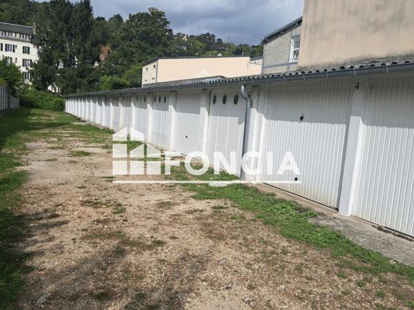Location Parking - 25 QUAI DE L'ARQUEBUSE Meulan 78250