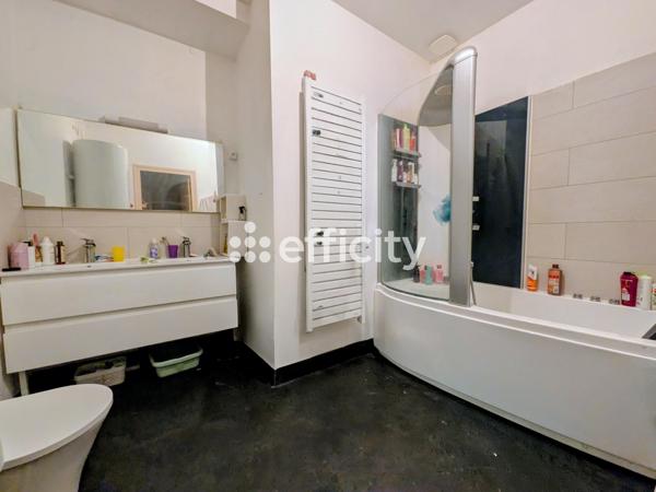 Maison 3 pièces - 98 m²