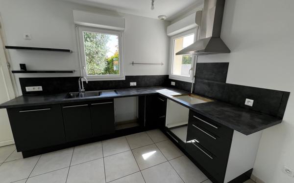 Maison à vendre    4 pièces •  Arces