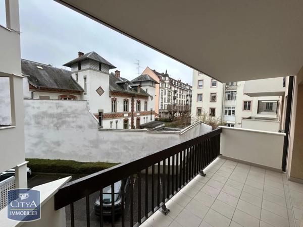 Appartement à louer 3 pièces 72.66m²