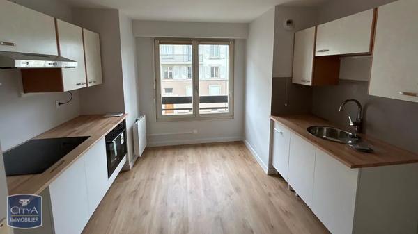 Appartement à louer 3 pièces 72.66m²