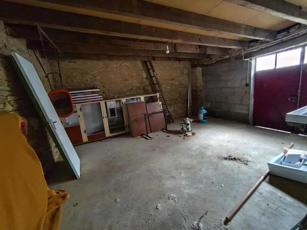 À vendre – Murs commerciaux libres - Bar Restaurant - avec appartement de fonction – secteur Redon (10 min)