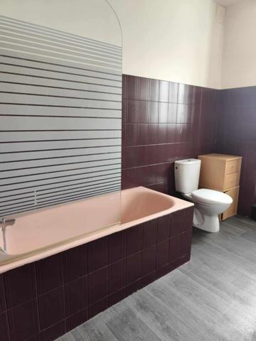 À vendre – Murs commerciaux libres - Bar Restaurant - avec appartement de fonction – secteur Redon (10 min)