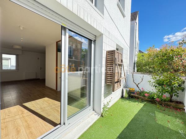 Location
                Maison84,24 m² - 4 Pièces -
                    ORLEANS (45000)