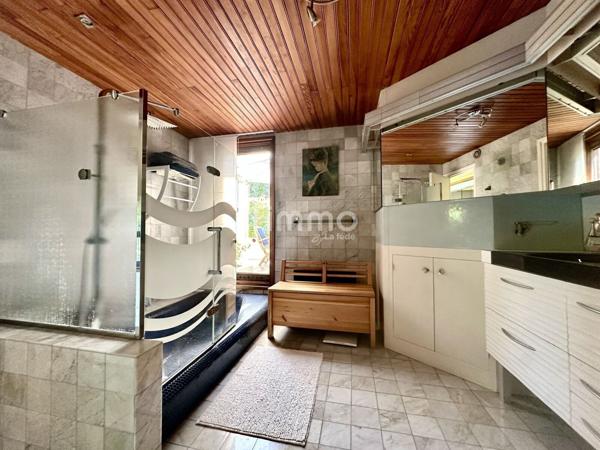 Villemomble- Maison 5P/4ch- 147m2+ Sous-Sol- Jardin Paysager 425m2