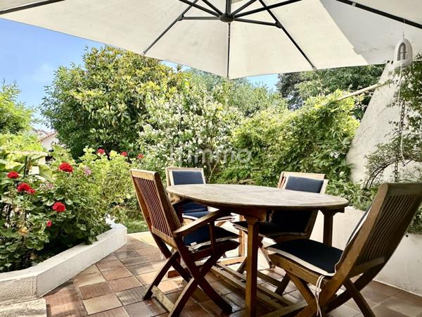 Villemomble- Maison 5P/4ch- 147m2+ Sous-Sol- Jardin Paysager 425m2