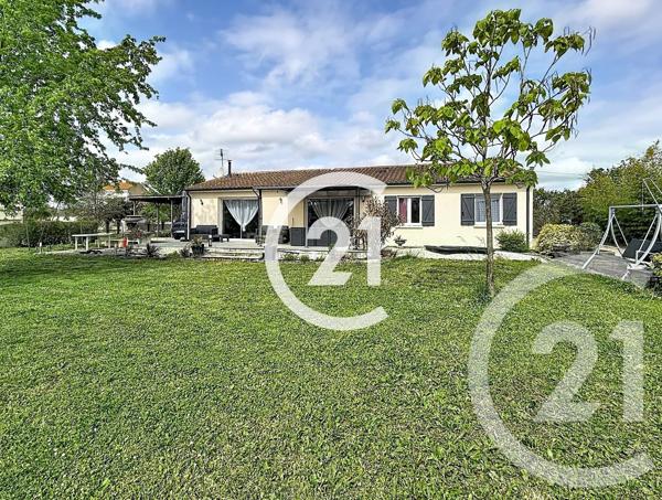 Maison à vendre  4 pièces - 124 m 2   JARNAC  - 16