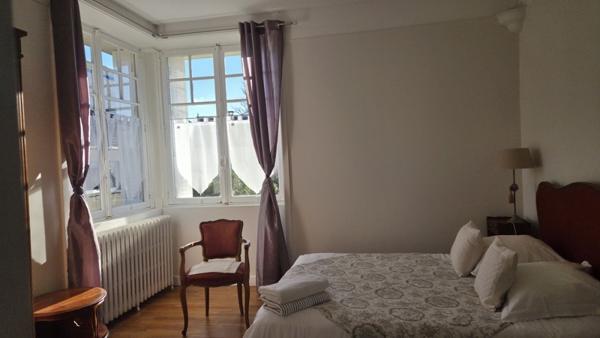 Maison à vendre |  Uzerche |  10 pièces | 300 m²