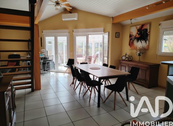 Maison à vendre 5 pièces 142 m² Soustons