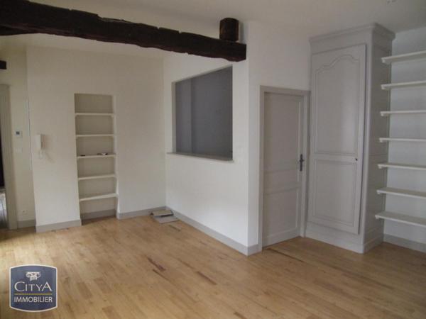 Location appartement Bergerac (24100) 5 pièces 72.3m²