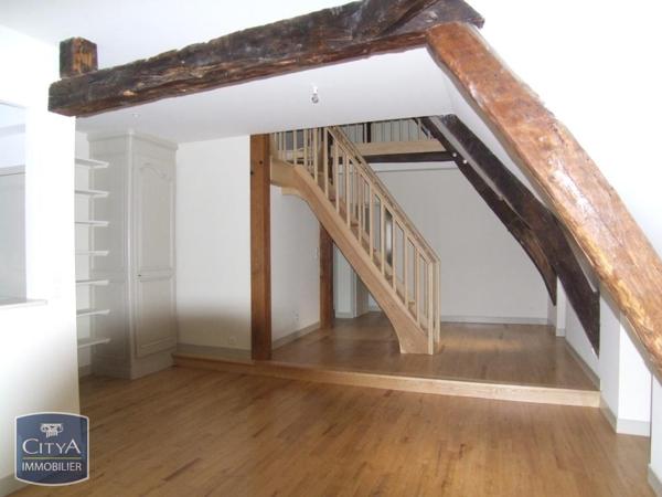 Location appartement Bergerac (24100) 5 pièces 72.3m²