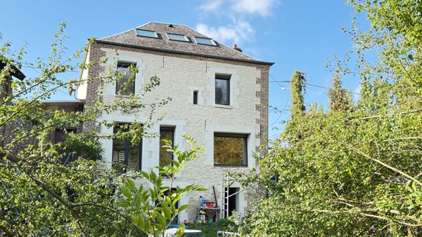 NOAILLES PROCHE Maison 7 pièces, 4 chambres, salle de jeux, garage, cave, grand terrain