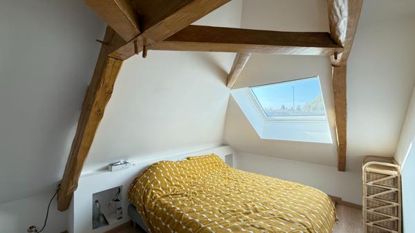 NOAILLES PROCHE Maison 7 pièces, 4 chambres, salle de jeux, garage, cave, grand terrain