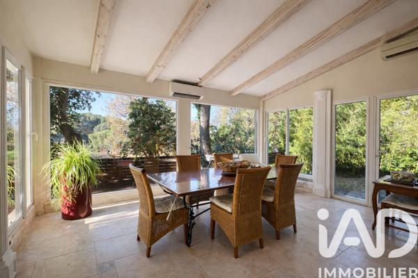 Maison à vendre 9 pièces 290 m² Hyères