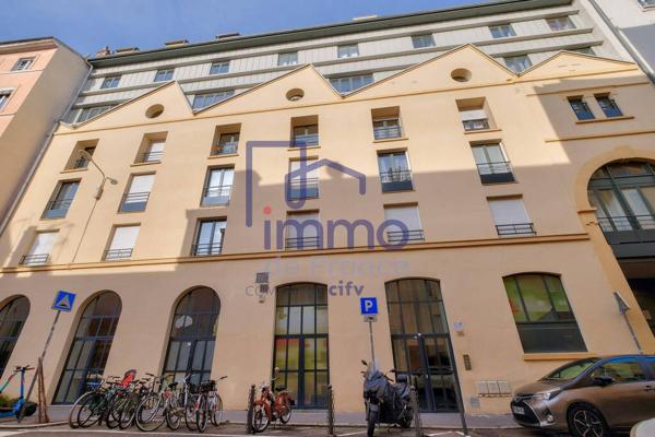 T3 + parking  Vieux Lyon Saint-Georges