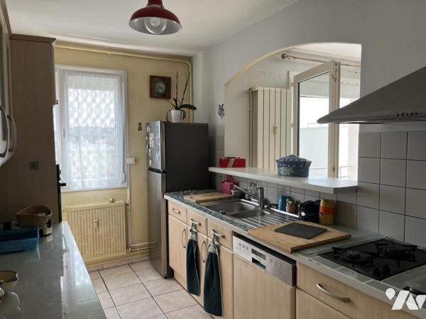 Caen Demi-Lune, appartement F5 avec balcon et cave