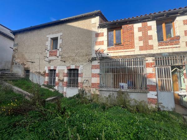 Immeuble de rapport - Centre bourg de Rochechouart - Idéal investisseur