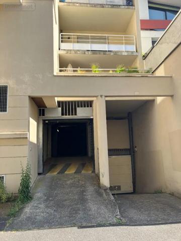 Location - Garage et parking Rennes 35000 1 pièce
