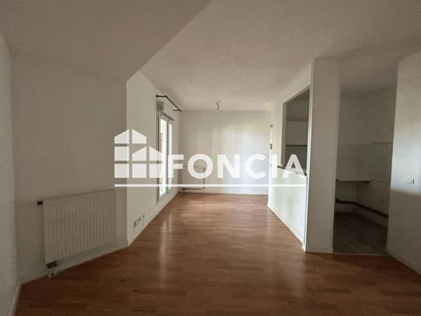 Location Studio 27.91 m² - 3 RUE DE PIERRELAYE Saint Ouen L'aumone 95310