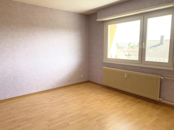 Appartement 2 pièces, balcon, cave