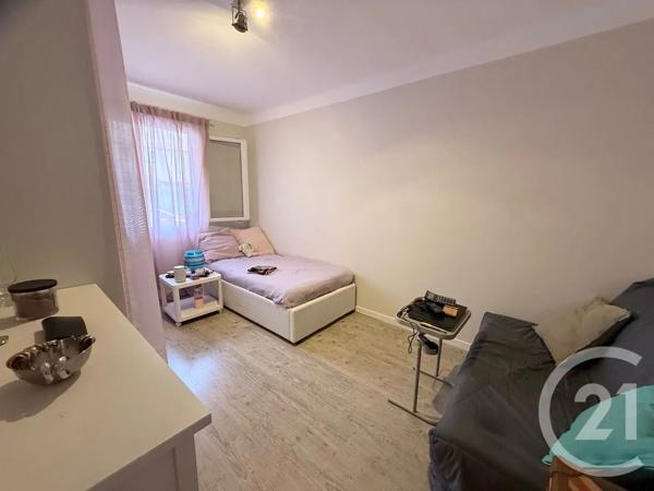 Appartement F3 à vendre  3 pièces - 58 m 2   MENTON  - 06
