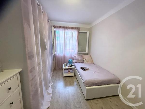 Appartement F3 à vendre  3 pièces - 58 m 2   MENTON  - 06