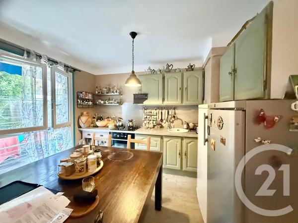 Appartement F3 à vendre  3 pièces - 58 m 2   MENTON  - 06