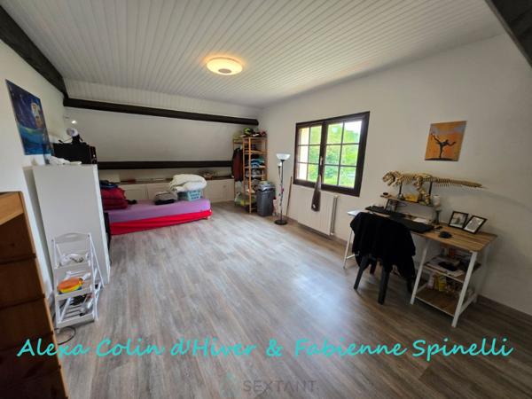 Pavillon sur sous-sol total, vie de plain-pieds possible