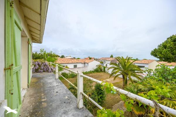 Maison à vendre 1 021 160 € La Flotte 5 p 120 m² DPE G