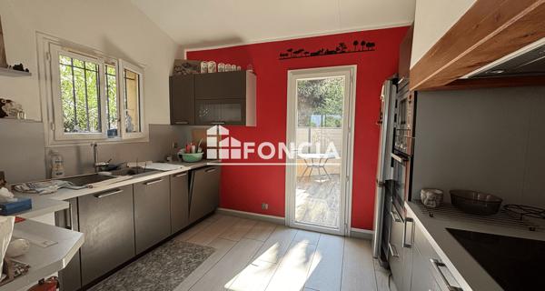 À vendre Maison 6 pièces 145 m² - Hyères 83400