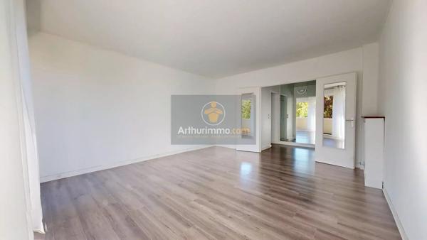 Vente                                                      Appartement
                        
                     1 pièces                      47 m2                     à Le Pecq