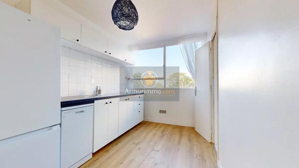 Vente                                                      Appartement
                        
                     1 pièces                      47 m2                     à Le Pecq