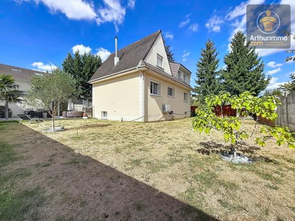 Vente                                                      Maison
                        
                     8 pièces                      183 m2                     à Quincy-sous-Sénart