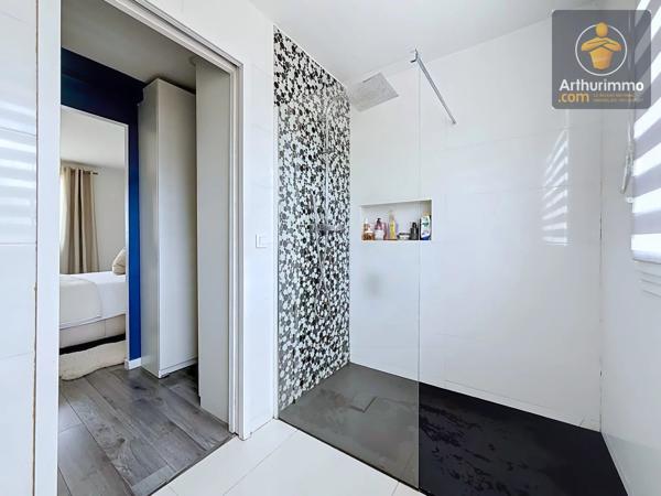 Vente                                                      Maison
                        
                     8 pièces                      183 m2                     à Quincy-sous-Sénart
