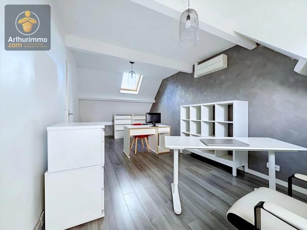Vente                                                      Maison
                        
                     8 pièces                      183 m2                     à Quincy-sous-Sénart